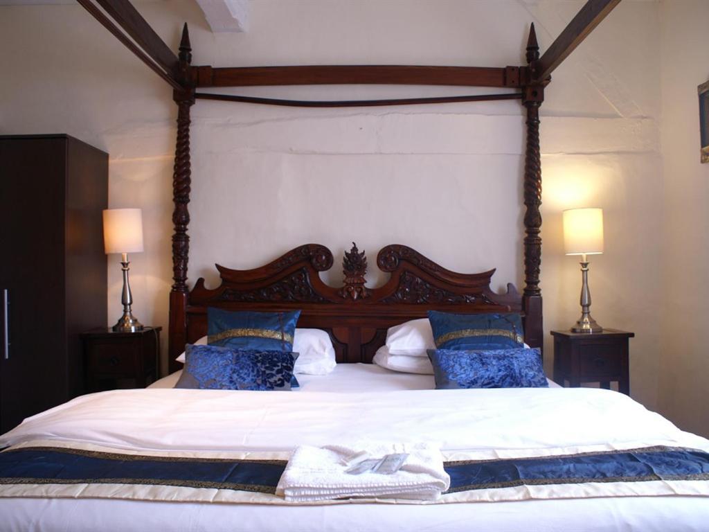 The Saracens Head Inn Amersham Buitenkant foto